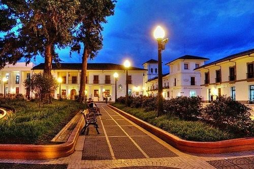 Centro histórico de Popayán - Parque Caldas y Torre del Reloj 1